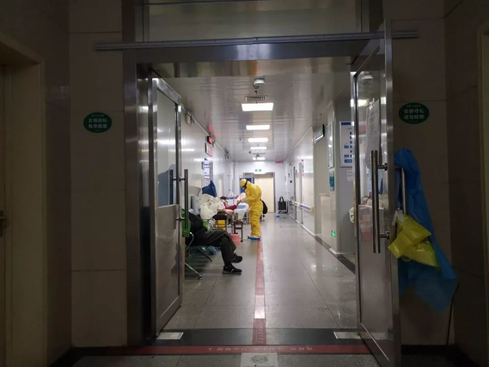 新冠疫情早期被忽视的小医院病例