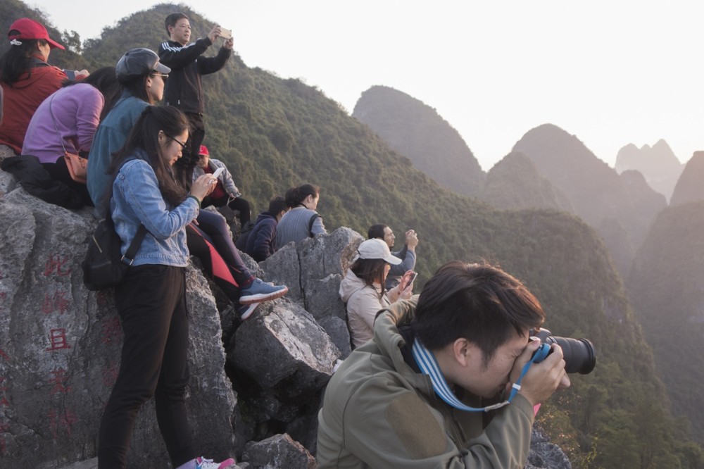 桂林兴坪老寨山:等一个夕阳