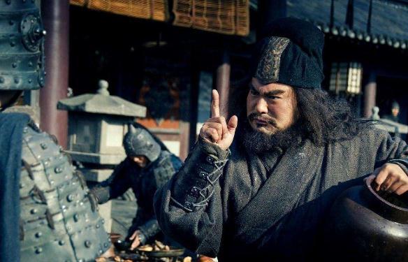 绕过亲卫被杀,避开重重关隘,一路东下投奔东吴,张飞怎么死的这么蠢?
