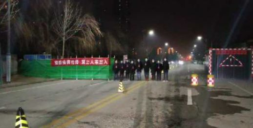 河城街镇人口_东汇城超市人口图片