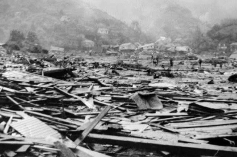 1960年的智利大地震,震级9.5级,22小时后日本和夏威夷