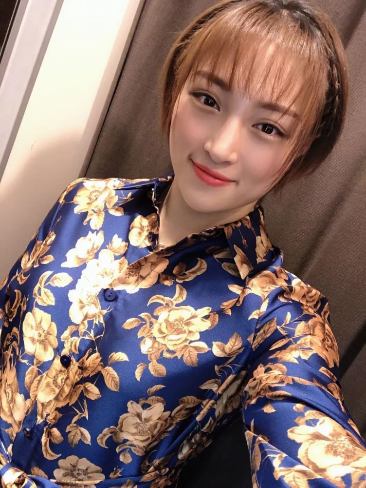 "综合格斗女王"黄飞儿,教你在家做健康运动!