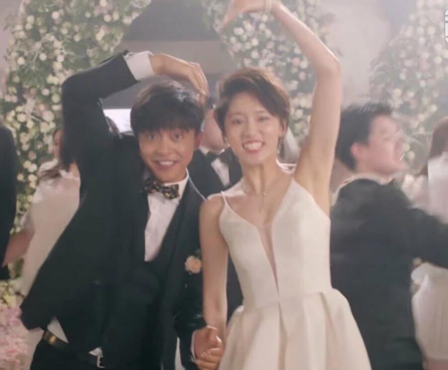 美嘉的婚纱_陈美嘉穿婚纱视频(2)