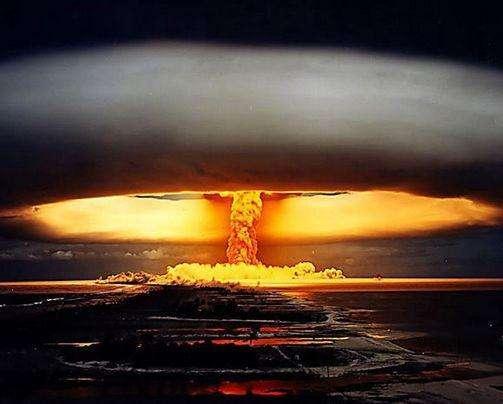 核弹的爆炸后的威力