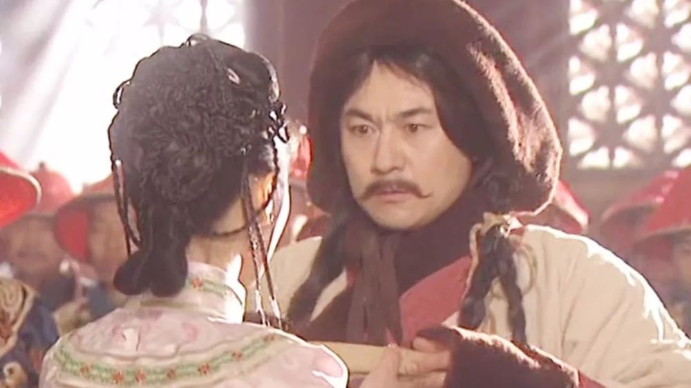 李洪涛,面熟的演员,《康熙王朝》的葛尔丹就是他演的.