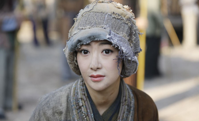 4位女明星的乞丐装扮,baby最不像,赵丽颖让人心疼!