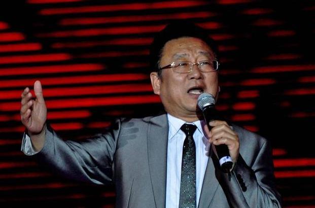 蒋大为移居海外后花光积蓄，被敲诈90万