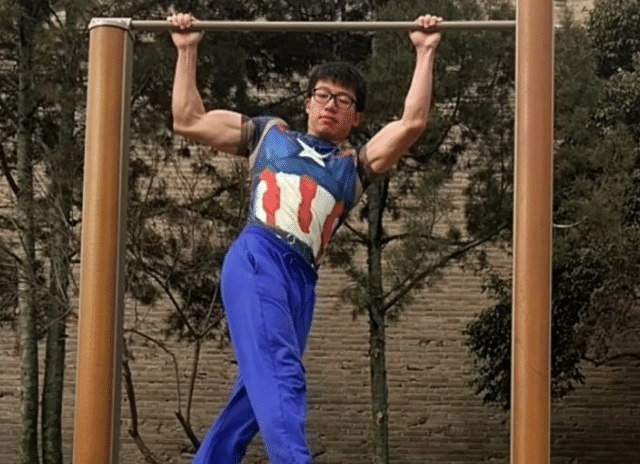 街头健身达人和器械健身达人,两者身材和肌肉会有哪些