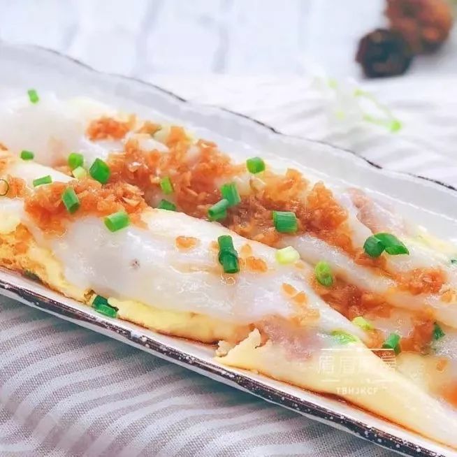 广式肉末鸡蛋肠粉