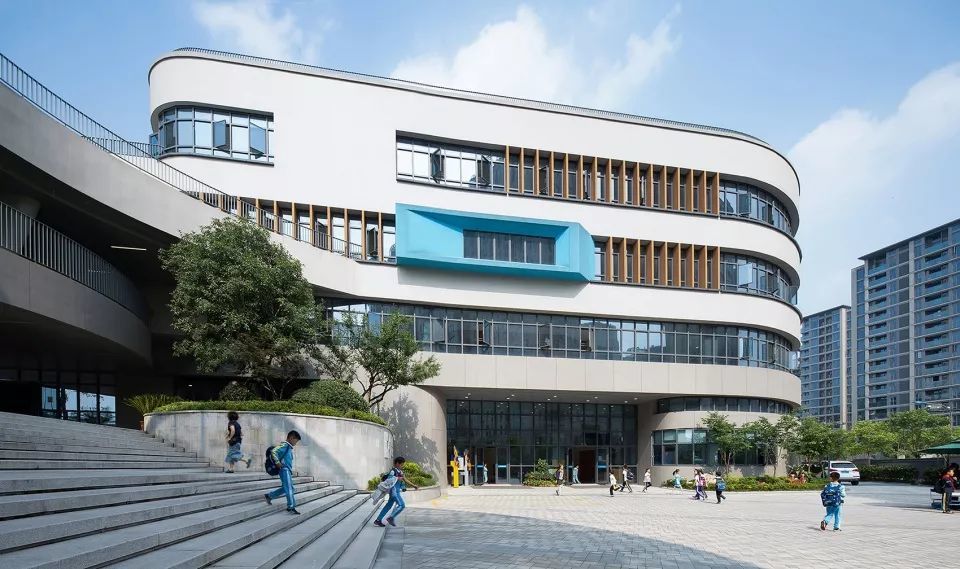 杭州市胜利小学新城校区及附属幼儿园/浙江大学建筑设计研究院有限