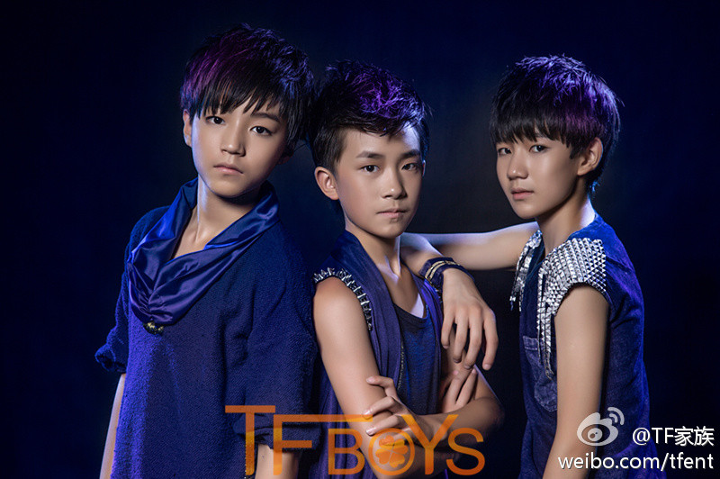 tfboys齐踩点2023纪念,朝着梦想前行,6年不短,10年也不长!