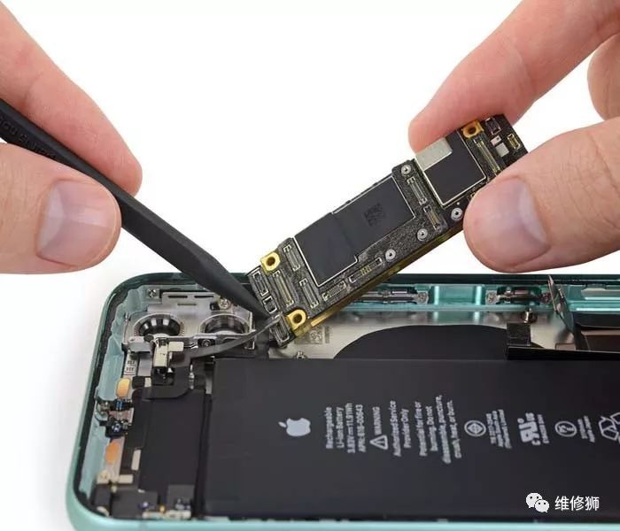 苹果iphone 11 拆机图解