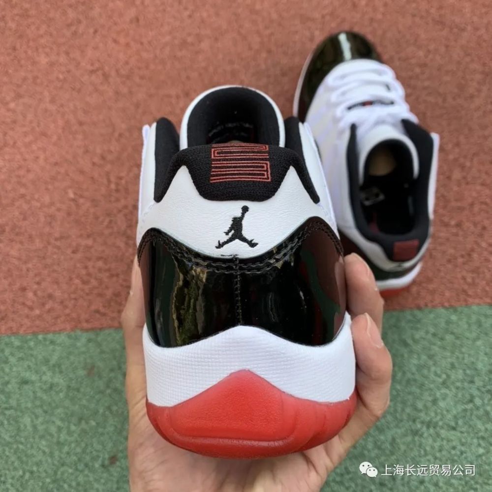 airjordan11aj11黑红康扣黑白红低帮熊猫