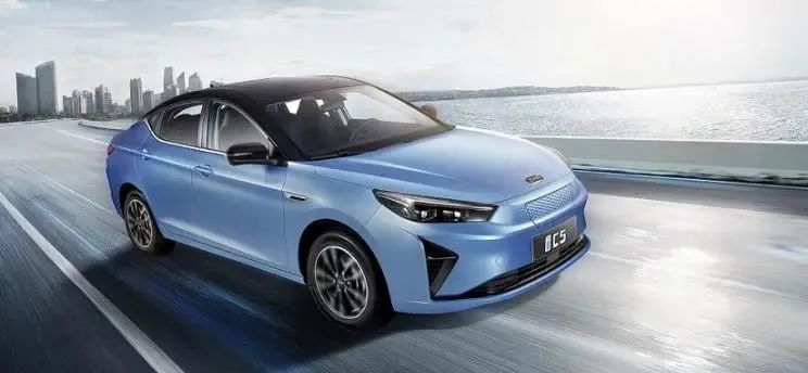 比亚迪排名_比亚迪汉(3)