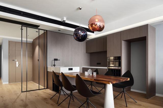 广州女主家中的精致场面:180㎡一个人住,堪比电影中的