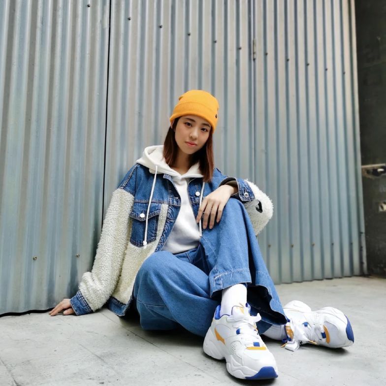 穿运动鞋的女生也太好看了吧