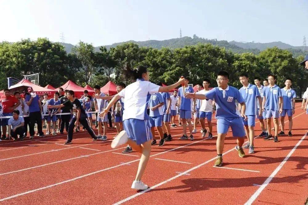 盐田区外国语学校:这些话,盐外学子想对学校说