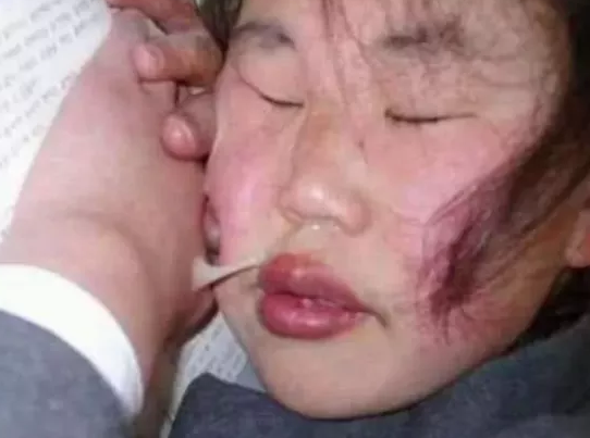 自以为很"丑"的3类女生,男生看了却"心动,异性缘不请自来