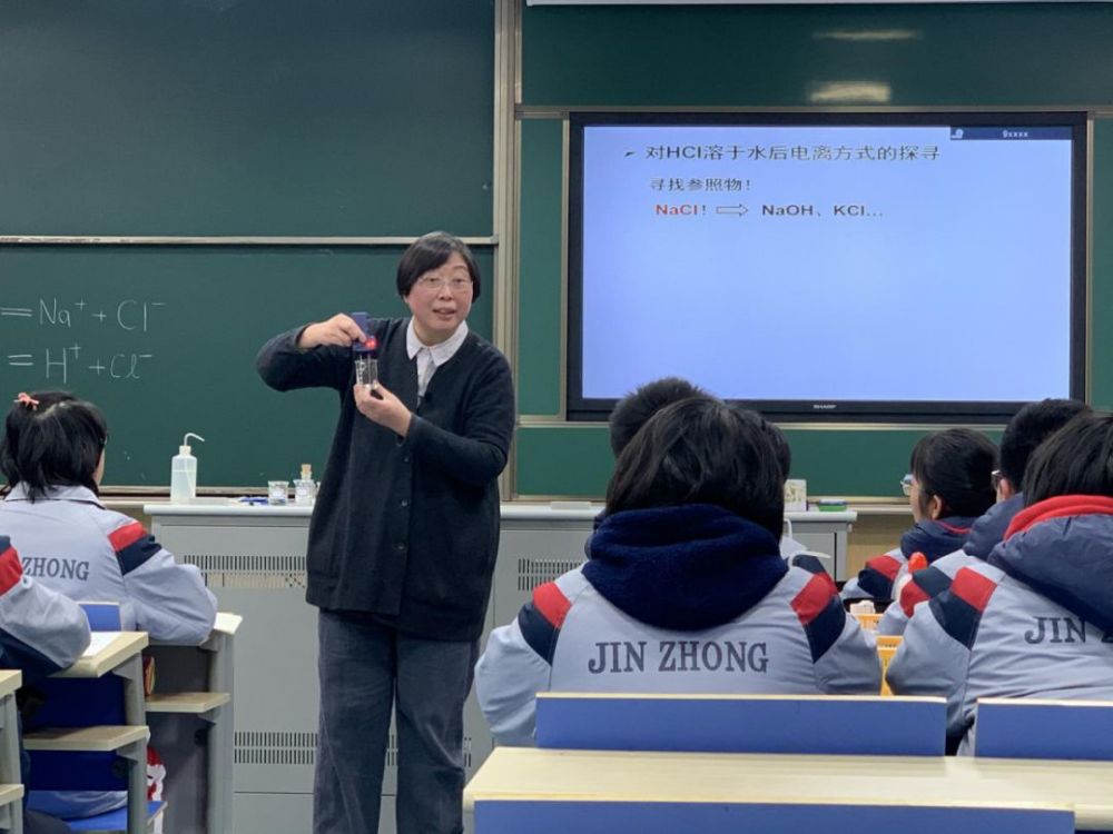 南京金陵中学化学名师江敏34年青春无悔一片丹心育桃李