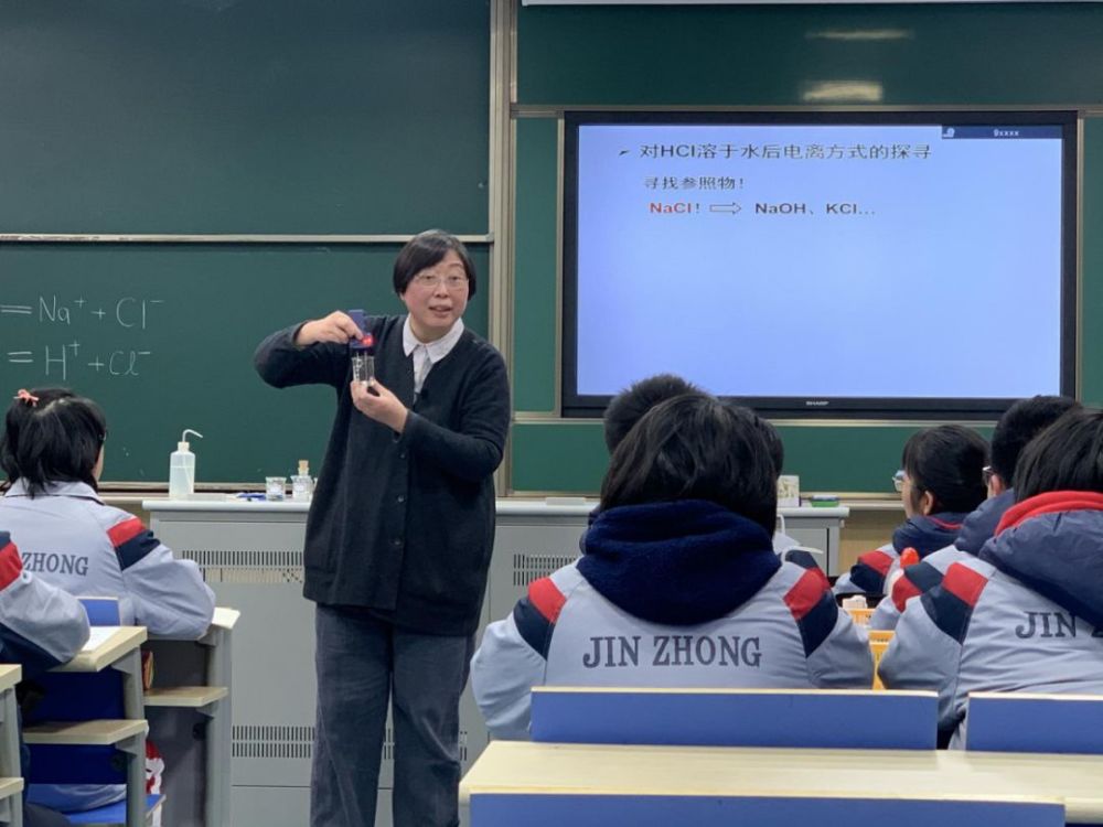 南京金陵中学化学名师江敏:34年青春无悔 一片丹心育桃李