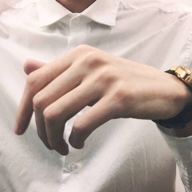 心理测试:四个男生的手,哪个最吸引你,测你未来老公的颜值有多高