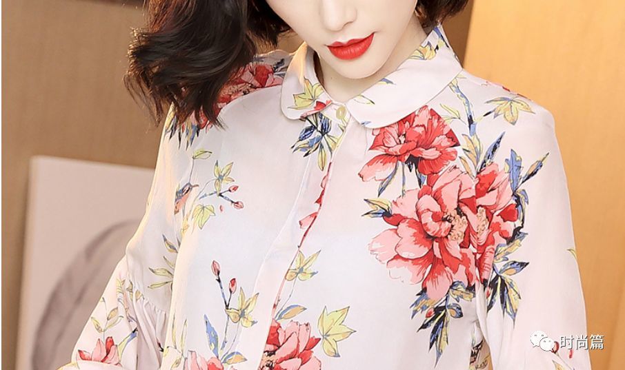 55岁小姨,让人看不出年纪!常穿这“娃娃领”美裙,青春无比 55岁小姨,让人看不出年纪!常穿这“娃娃领”美裙,青春无比
