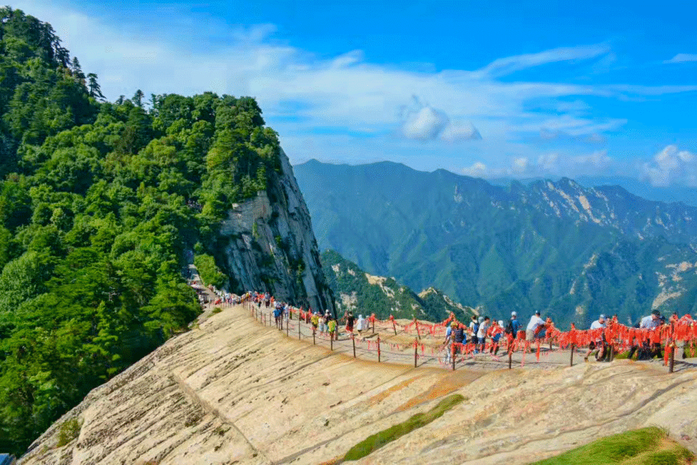 西安骊山后山公路,堪称西安最美的环山盘山公路 陕西的盘山公路有