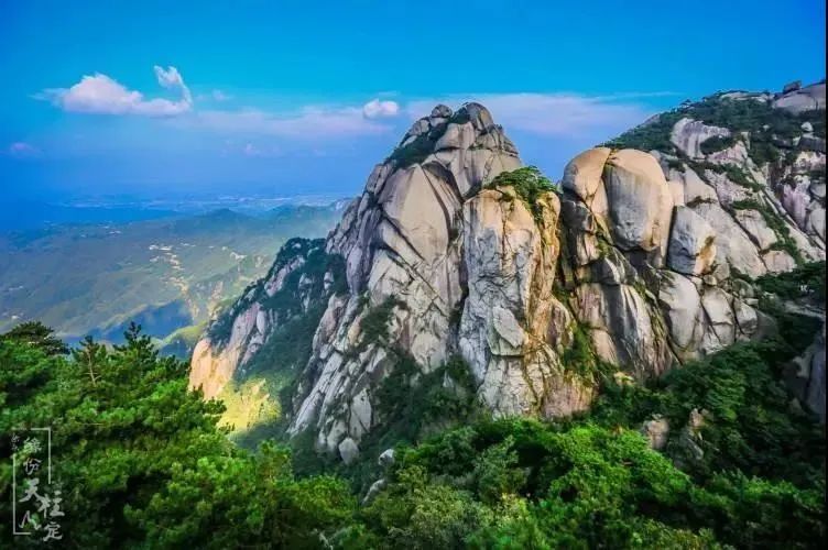 天柱山飞来峰