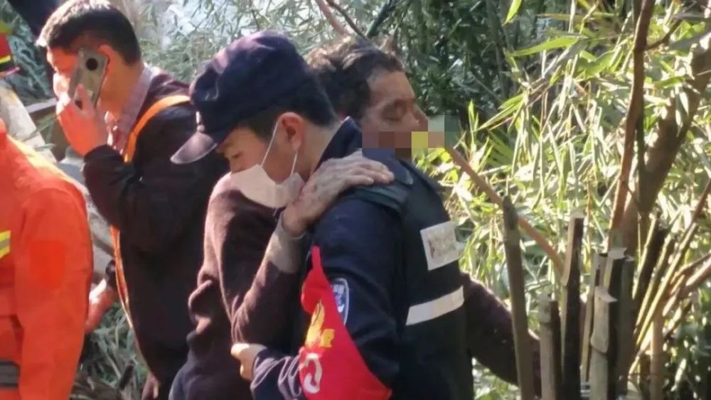 什么抱素成语_成语故事简笔画
