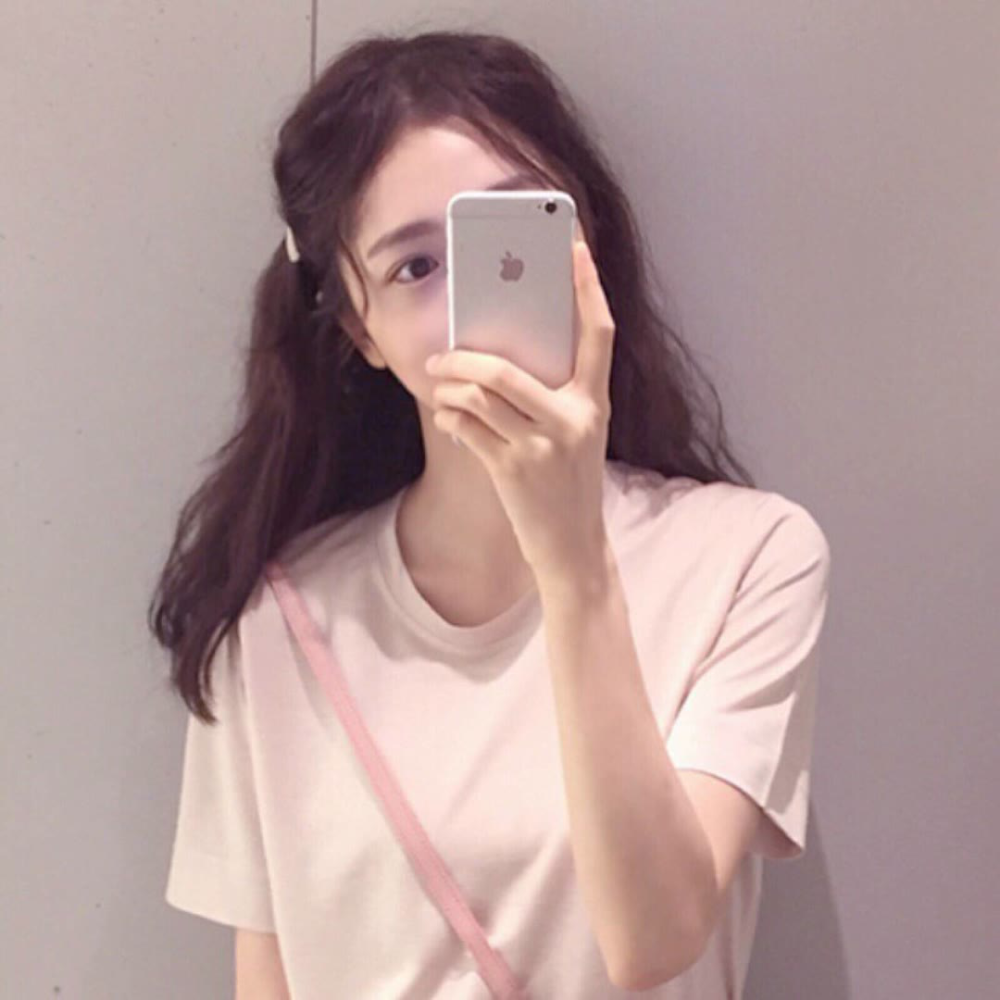 少女心爆棚的头像:喜欢的女孩子,撒起娇来那真是不得了的可爱!