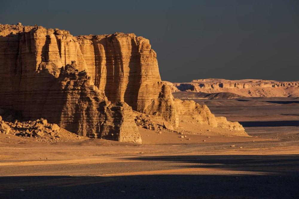 大自然的杰作:风蚀雅丹地貌新疆大海道