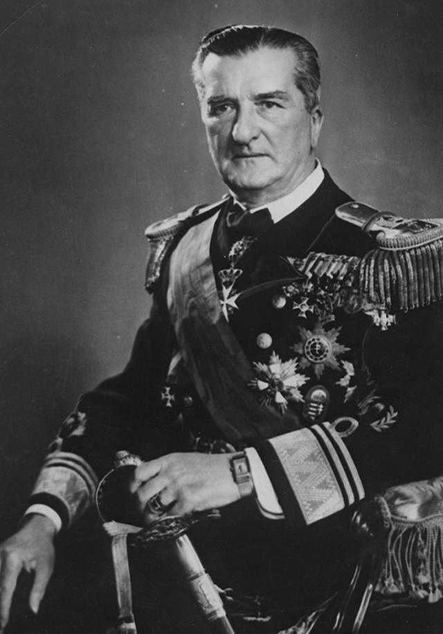马背上的海军上将,二战匈牙利的大统治者,霍尔蒂海军上将