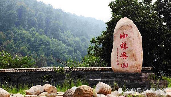 宝鸡西镇吴山,又叫岳山