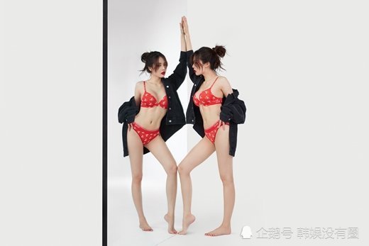 大尺度无内衣表演(3)