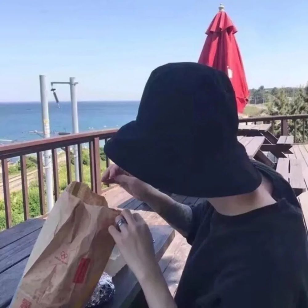 好看的酷酷男孩子头像