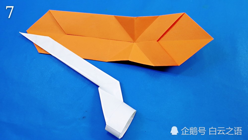 折纸大全:折一个男孩很喜欢的玩具金刚狼爪,玩起来很