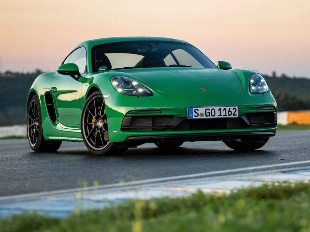 4.0l自吸 6挡手动,外媒抢先测718 gts,评价是