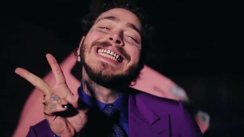 post malone 是如何成为流行音乐里的心碎之王的?