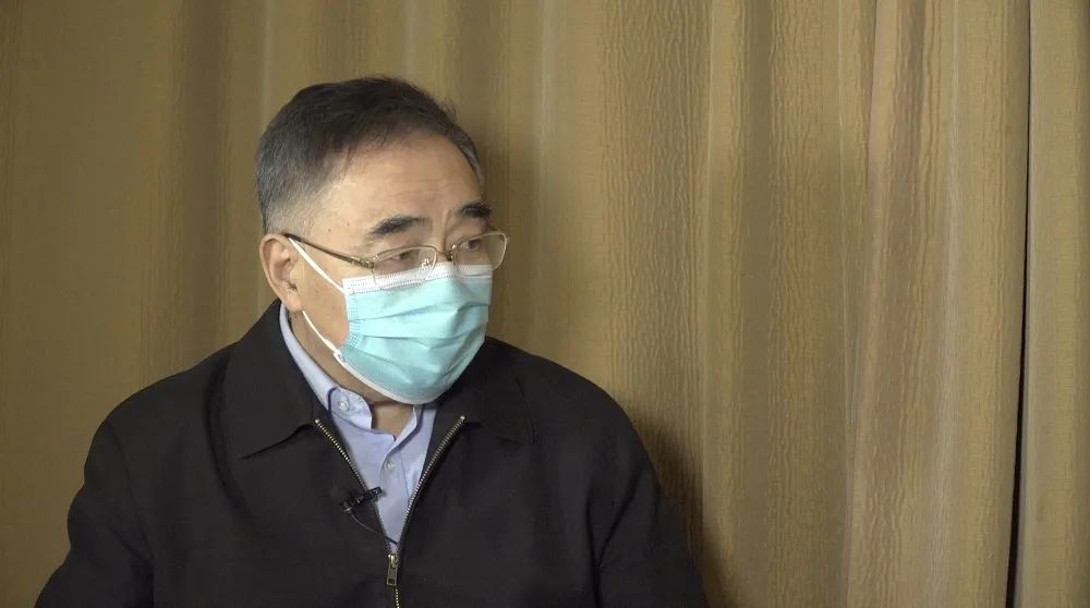 东北人口罩_戴口罩的卡通图片(3)