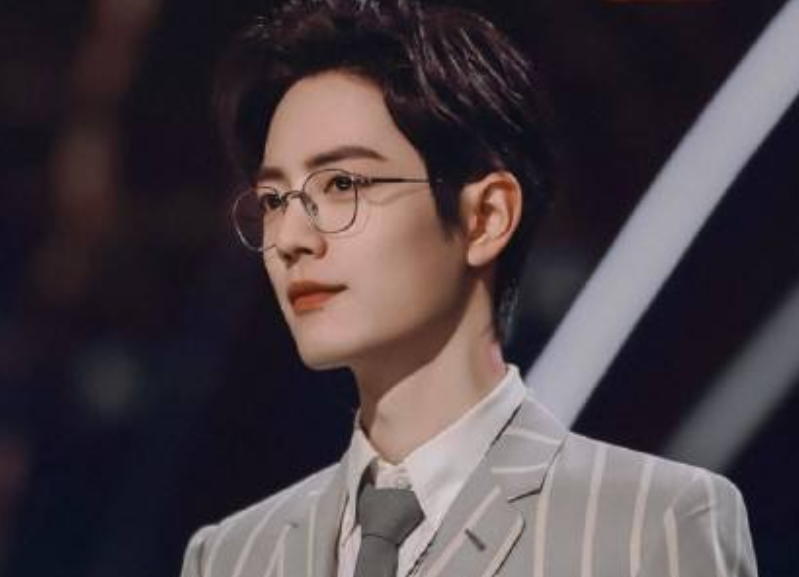 曝肖战私约情趣酒店,还有众多