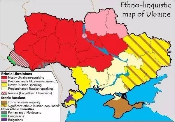 而乌克兰东部包括克里米亚,长期被苏俄占有,这些地区的俄罗斯族占的