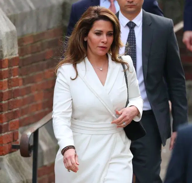 迪拜酋长软禁女儿20年妻儿逃亡英国,英法庭裁定其违反