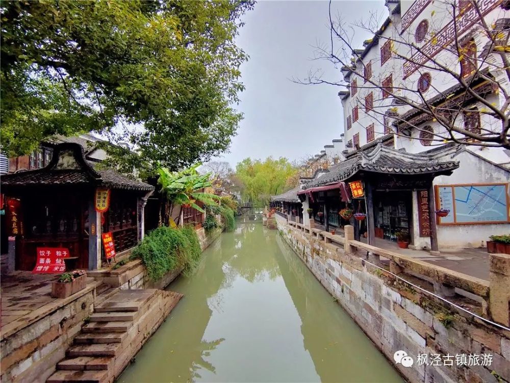 提示:游客须通过文旅金山微信公众号-场馆预约的"沪游码"预约后,方可