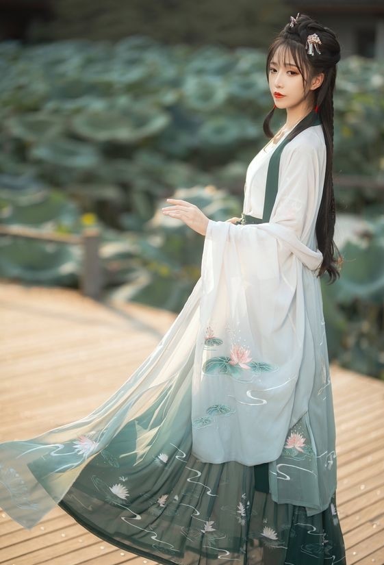 十二星座女专属古装:双子大家闺秀,双鱼小家碧玉,天蝎