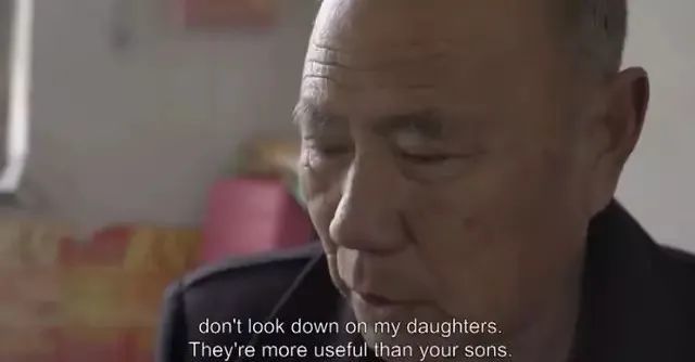 中国式“剩女耻辱”，这个令9000万单身女人窒息的问题，被老外戳破真相