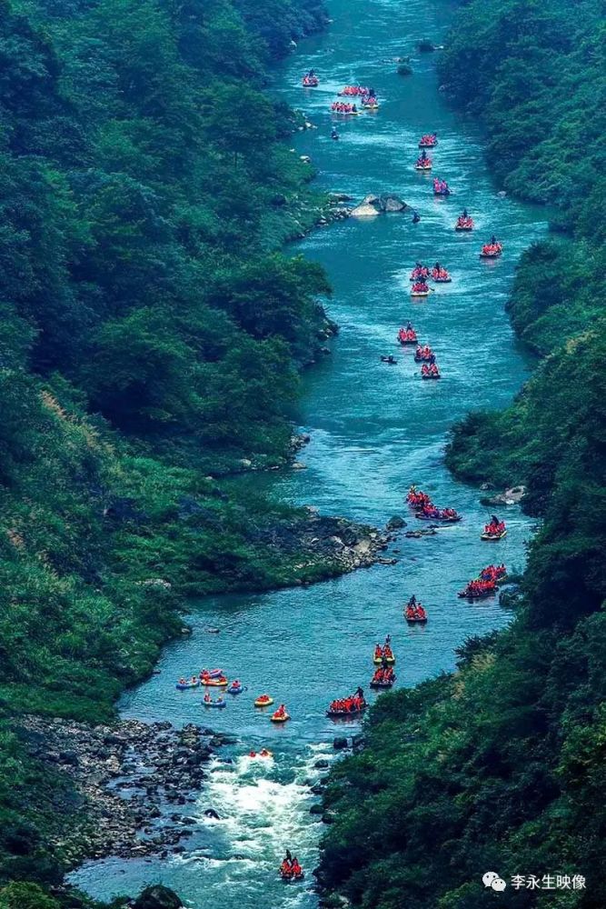 这里是湖南湘西永顺县猛洞河