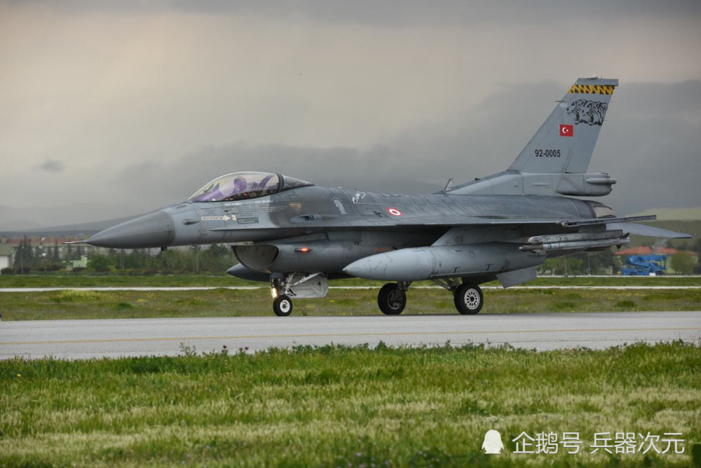 土耳其空军的f16战机