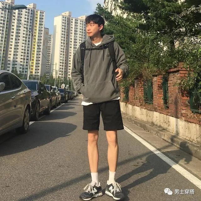 长短袖怎么穿搭夏季男_夏季短袖穿搭图片