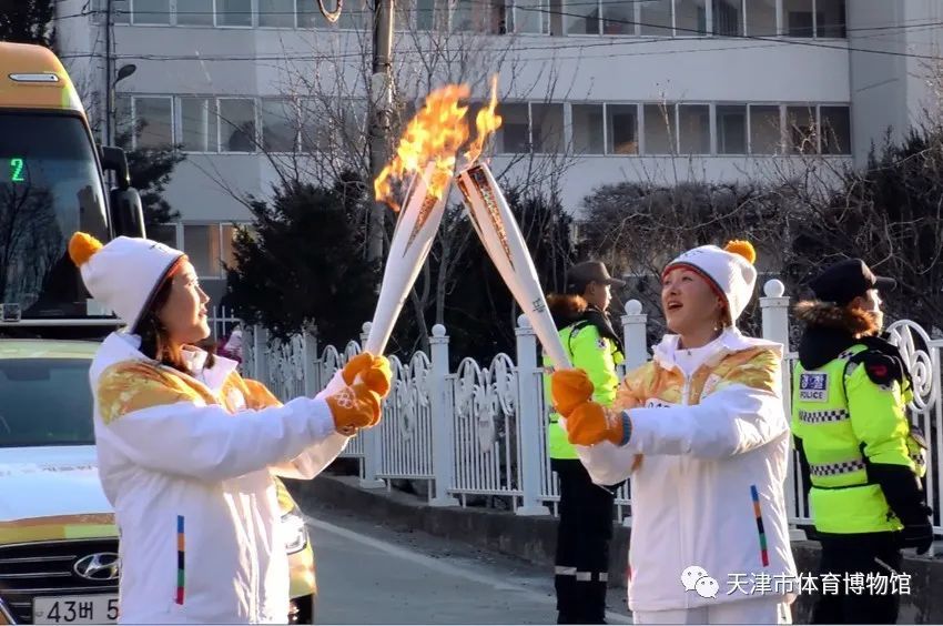 平昌冬奥会火炬接力(资料图片) 随着2022北京冬奥会的日益临近