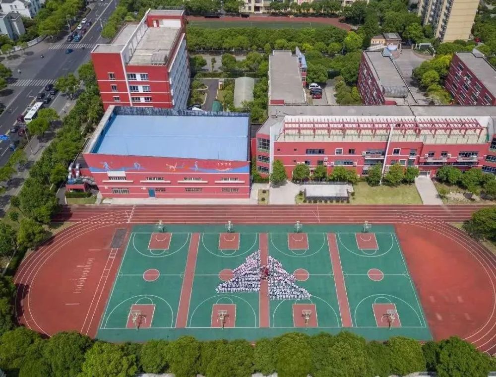 生日快乐!2020年上海这些中小学校庆,哪一所让你魂牵梦绕?